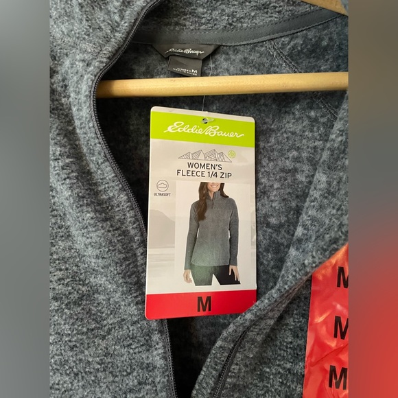 🏷️ 🏕️NWT Eddie Bauer Women’s Fleece 1/4 zip. Grey. Medium - Picture 7 of 11